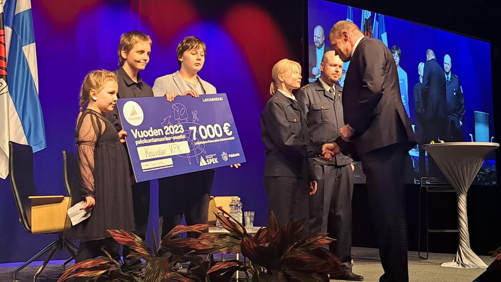 vuoden-2023-palokuntanuoriso-osastot-palkittiin-palokuntaan